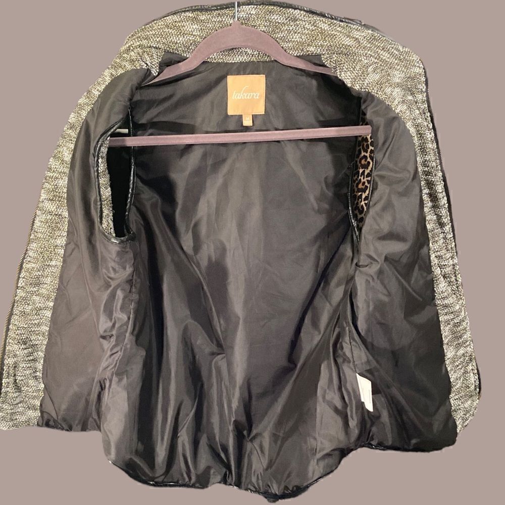 Tweed Puffer Vest    - Picture 3 of 14